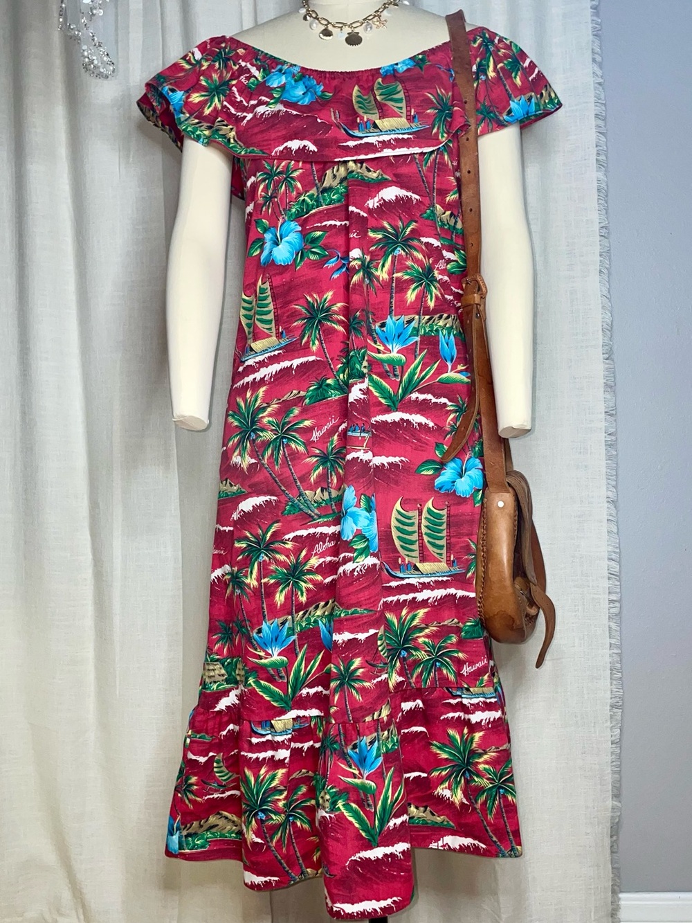☀️🌴VNTG ChinLan Made in Hawaii Tropical OffShoulder Red Maxi Dress Size S/M